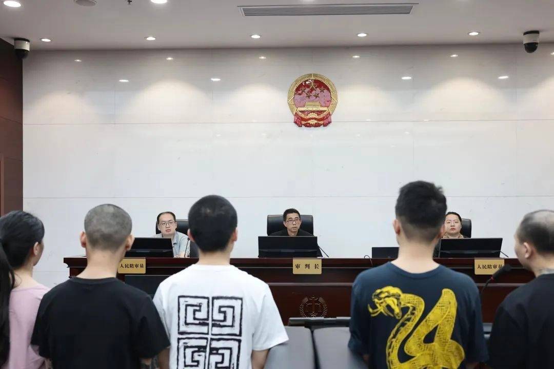 警惕！诈骗又出新手段，网络开通理财工具有“猫腻”