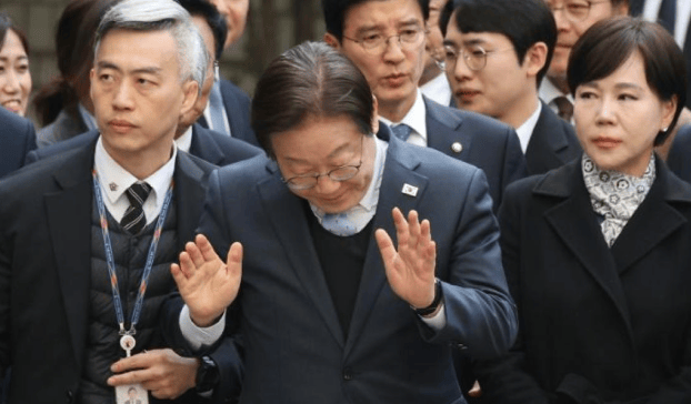 5:1！韩国投票结果曝光，尹锡悦等到胜利曙光，李在明在劫难逃？