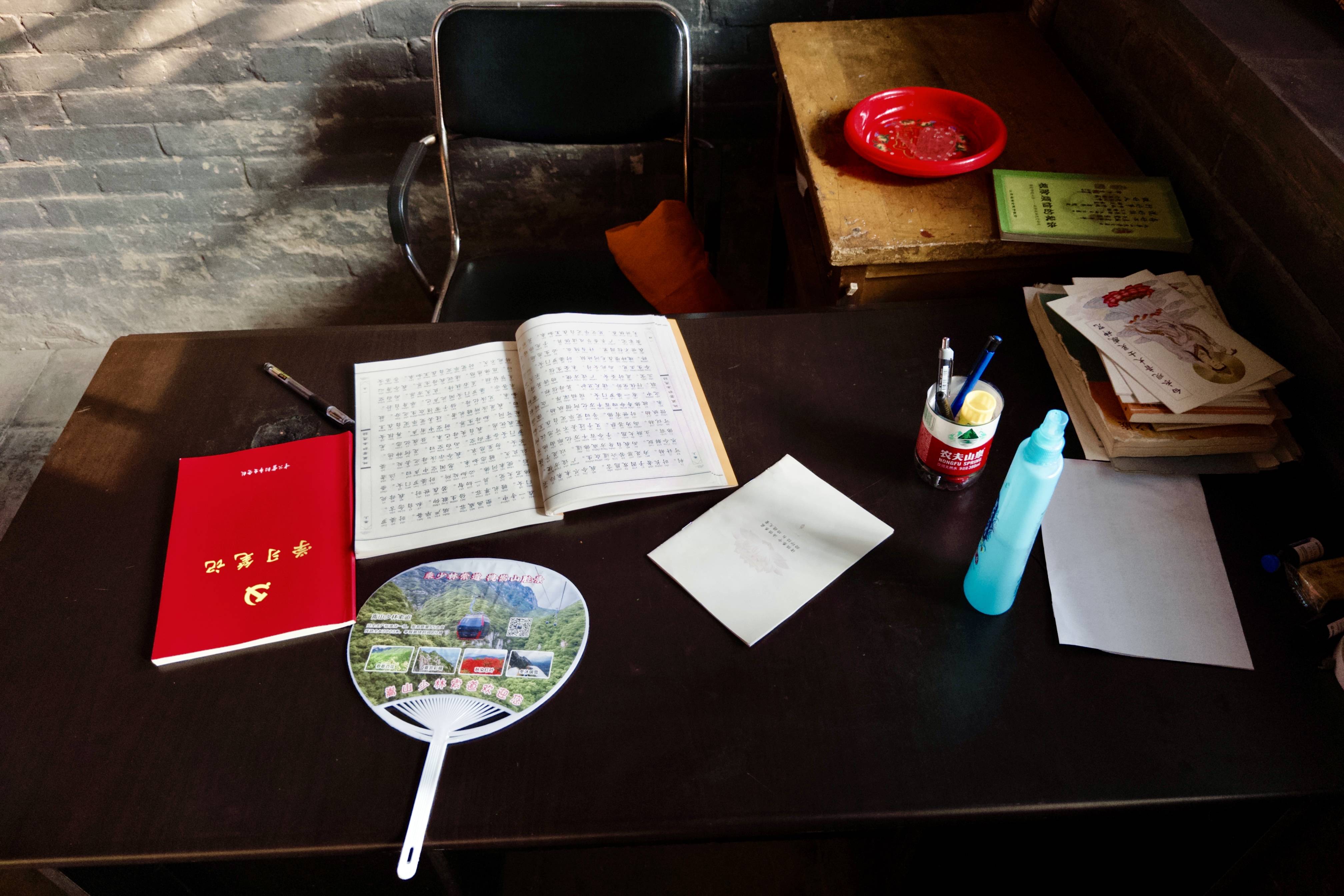 印乐上任首月，少林寺的变与不变：生意少了，喧闹还在
